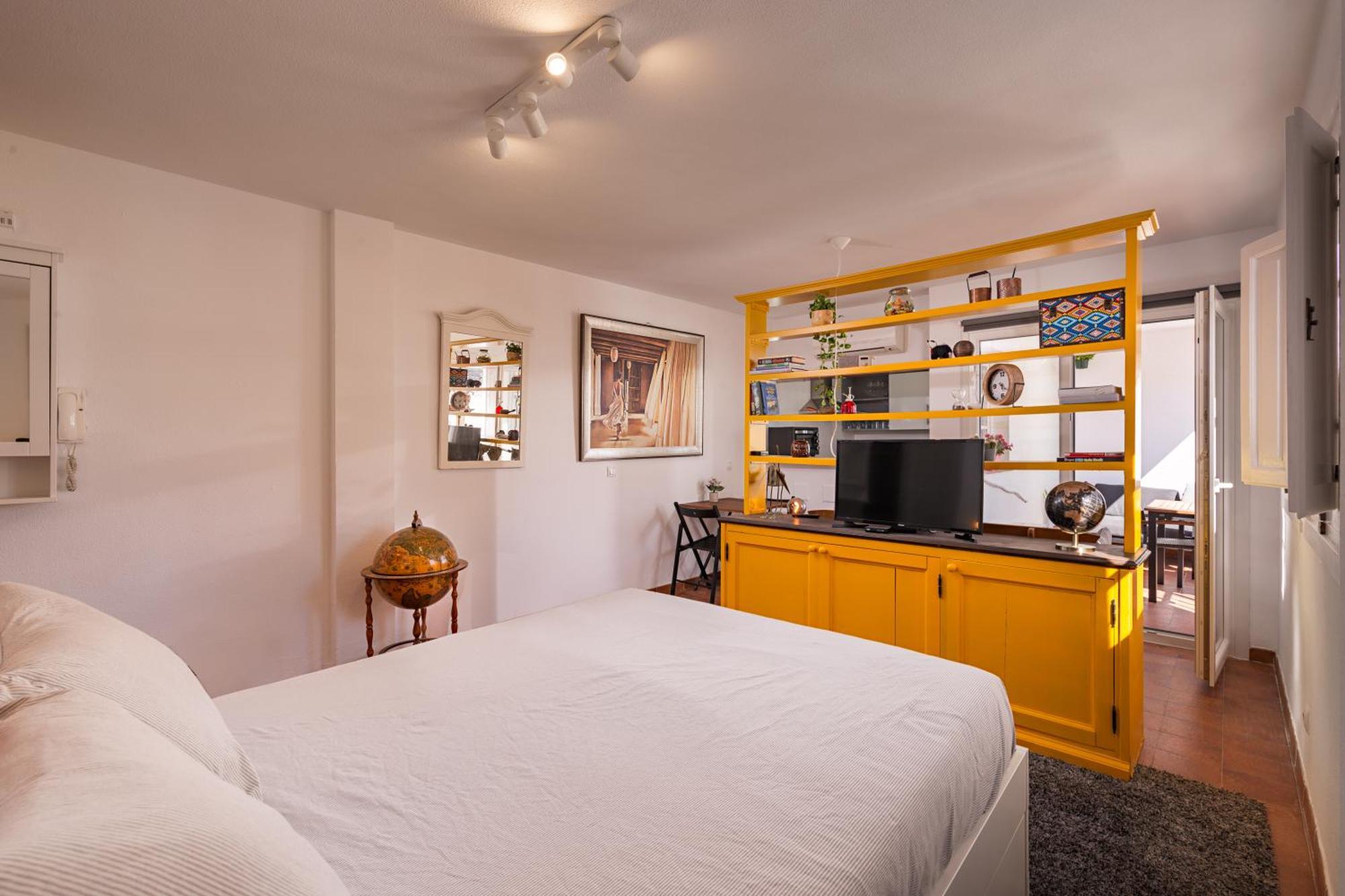 Duquesa Port Studio Apartment - Bright Sunlit Terrace 马尼尔瓦 外观 照片